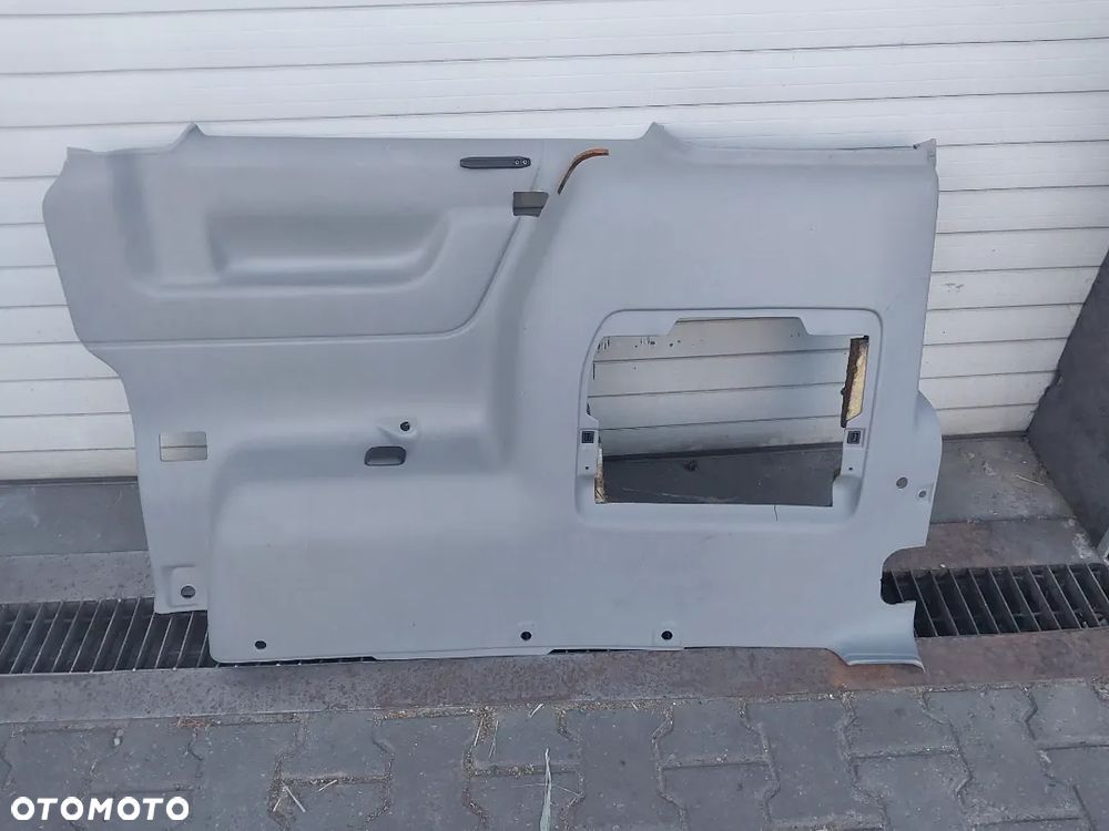 Vw t4 boczek prawy tył pod nagrzewnice - 1