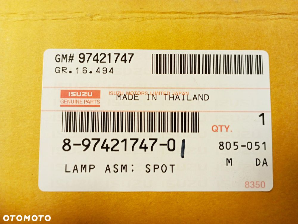 LAMPKA WNĘTRZA oświetlenie ISUZU D-max od 2012 -2019 Wszystkie - 2