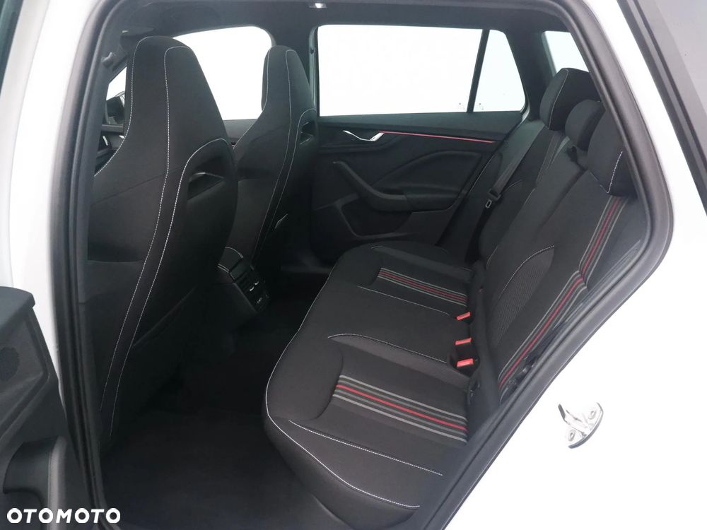 Skoda Kamiq 1.5 TSI Monte Carlo DSG - 17