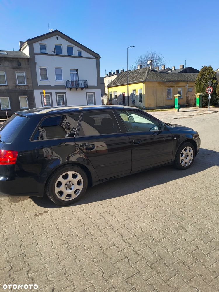 Audi A4 Avant 2.0 TDI DPF - 2