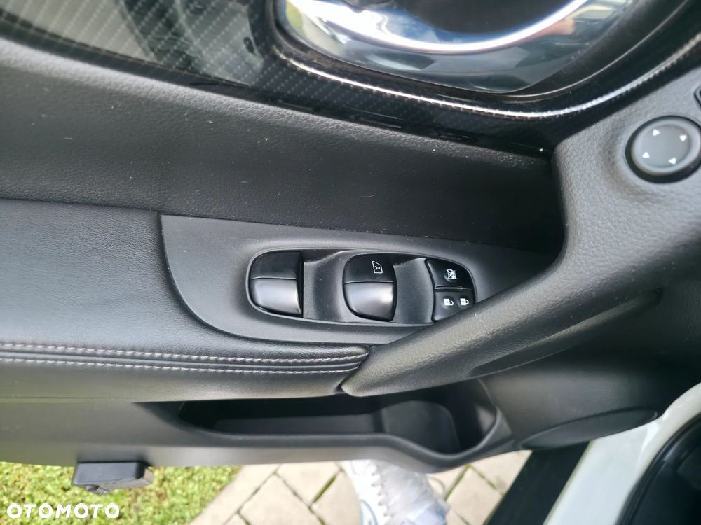 Nissan X-Trail 2.0 dCi Acenta Xtronic 4WD - 25