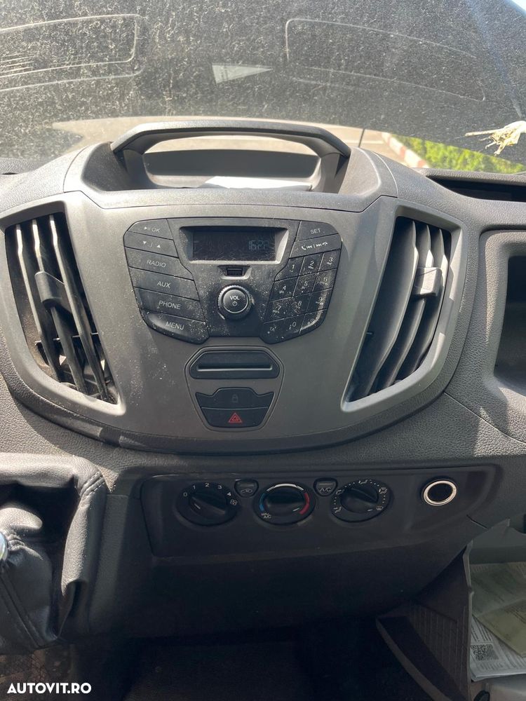 Ford Transit - 6