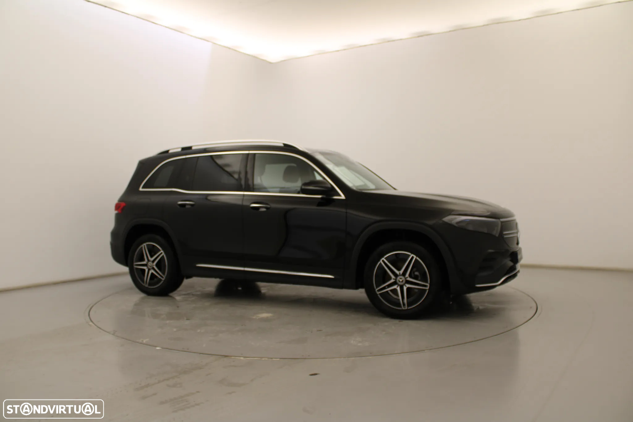 Mercedes-Benz EQB 250 AMG Line - 3