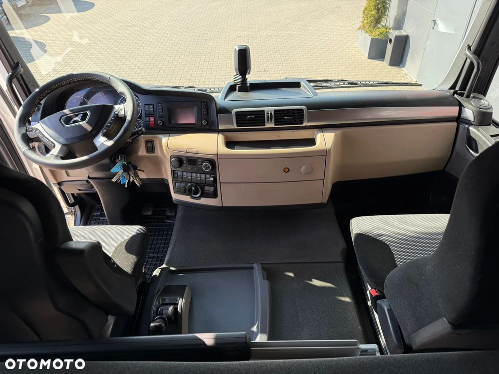MAN TGM TGS TGX 26.320 chłodnia multitemperatura  22Epal // sypialka // oś skrętna - 30