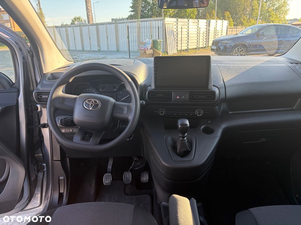 Toyota Proace City Verso 1.5 D-4D Combi - 8