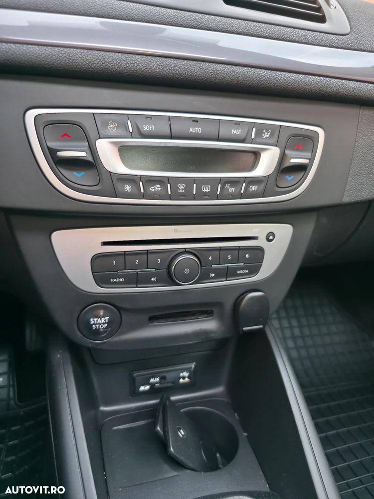 Renault Megane ENERGY dCi 110 Start & Stop Dynamique - 13