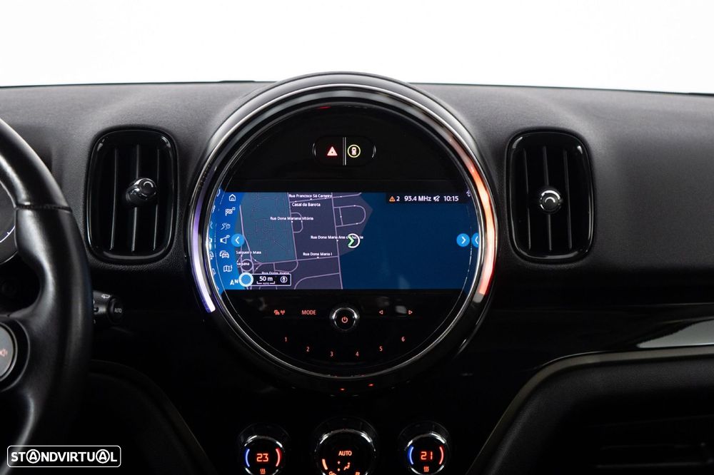 MINI Countryman Cooper SE ALL4 Auto - 25