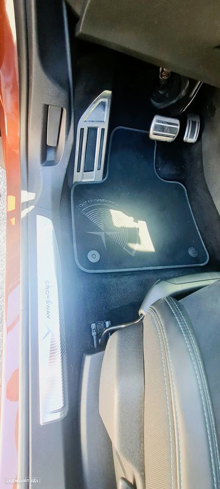 Peugeot 3008 BlueHDi 130 Stop & Start EAT8 Crossway - 26