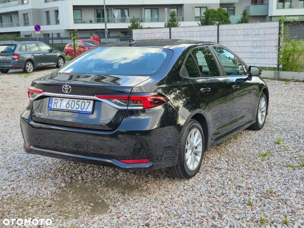 Toyota Corolla 1.6 Comfort - 6