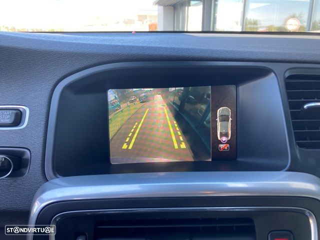 Volvo S60 Cross Country D3 Geartronic Pro - 19