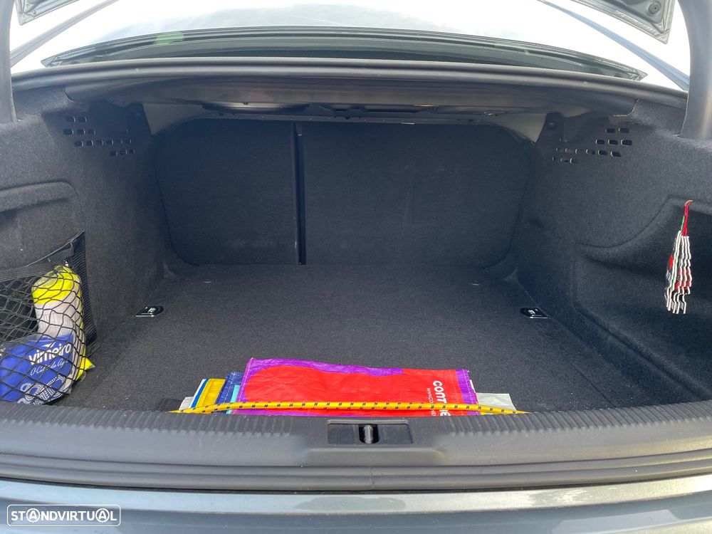 Audi A4 2.0 TDI - 27