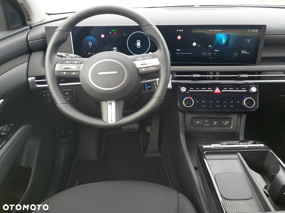 Hyundai Tucson 1.6 T-GDi HEV Executive 2WD - 12