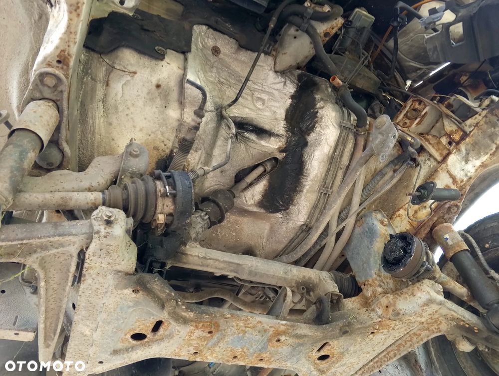Volkswagen Transporter T4 (90-96r.) 2.4 D 77KM. Silnik AUY Skrzynia EHH lakier R-902 R902 T7 . Cały na części. GWARANCJA !!! Przód Tył Zestaw Komplet Drzwi Klapa Zderzak Błotnik Maska Grill Atrapa Szyba Pas Lampa Lusterko Boczki Fotel Kanapa Kokpit Deska Rozdzielcza Przełącznik Włącznik Sterownik Przewody Wiązka Instalacja Moduł Komputer Czujnik Listwa Pompa Alternator Wtryski Głowica Rozrusznik Kompresor Sprzęgło Dwumas Silnik Skrzynia ABS Klimatyzacji Paliwa Wspomagania Kolektor Turbina Przepustnica Zawór Chłodnica Koło Hak Belka Sanki Zawieszenie Mcpherson Półoś Amortyzator Wydech Tłumik Zacisk Most - 14