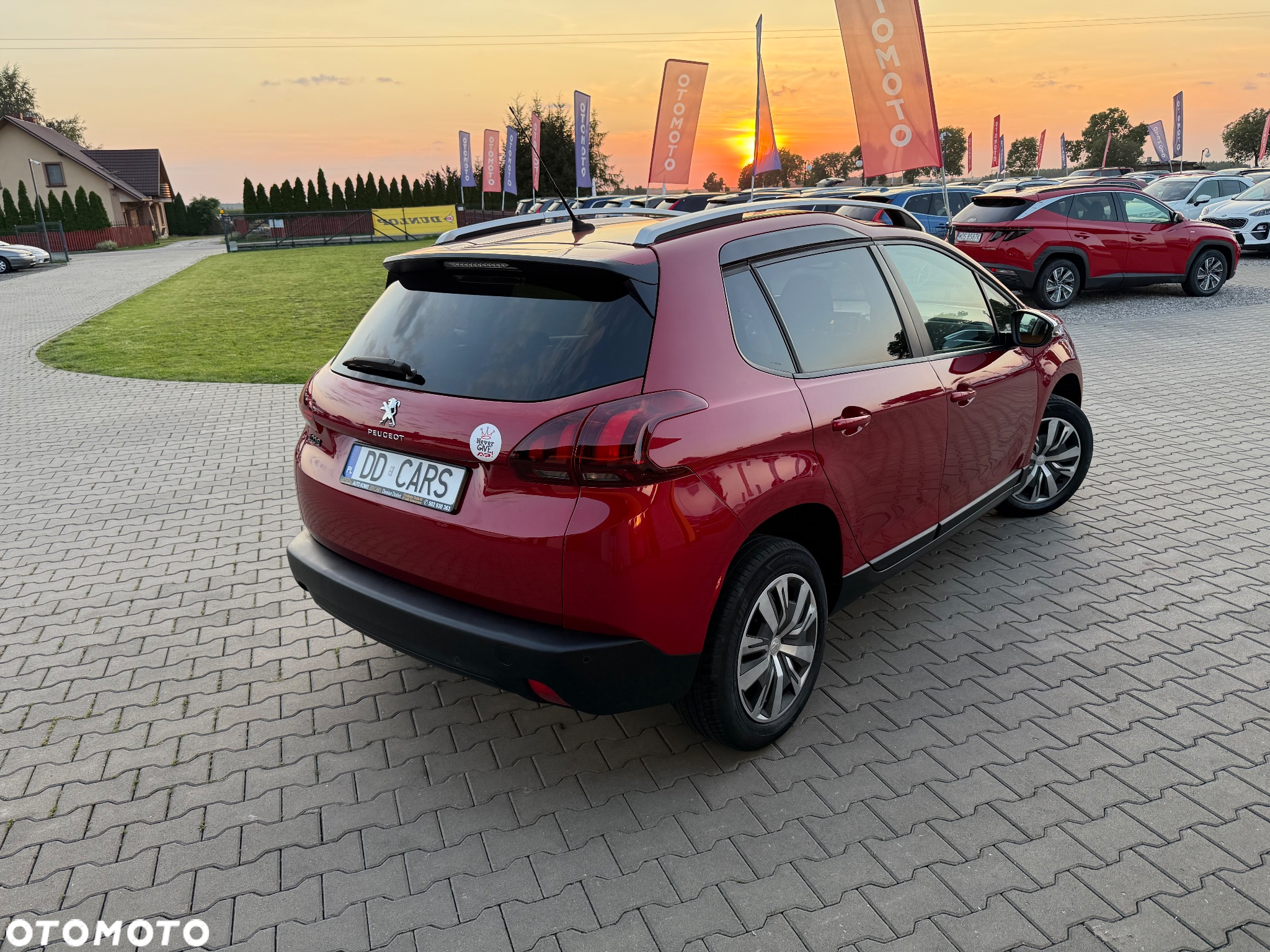 Peugeot 2008 1.2 Pure Tech Active S&S - 3