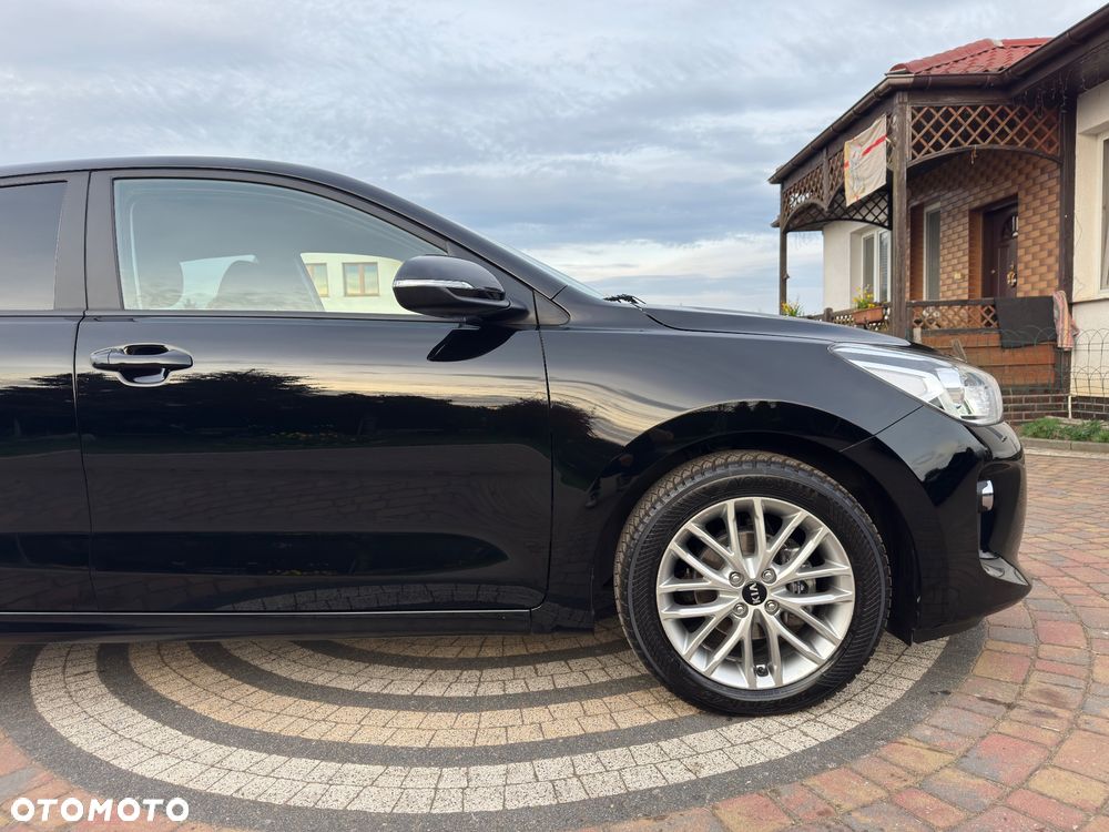 Kia Rio 1.2 ISG Dream Team Edition - 16
