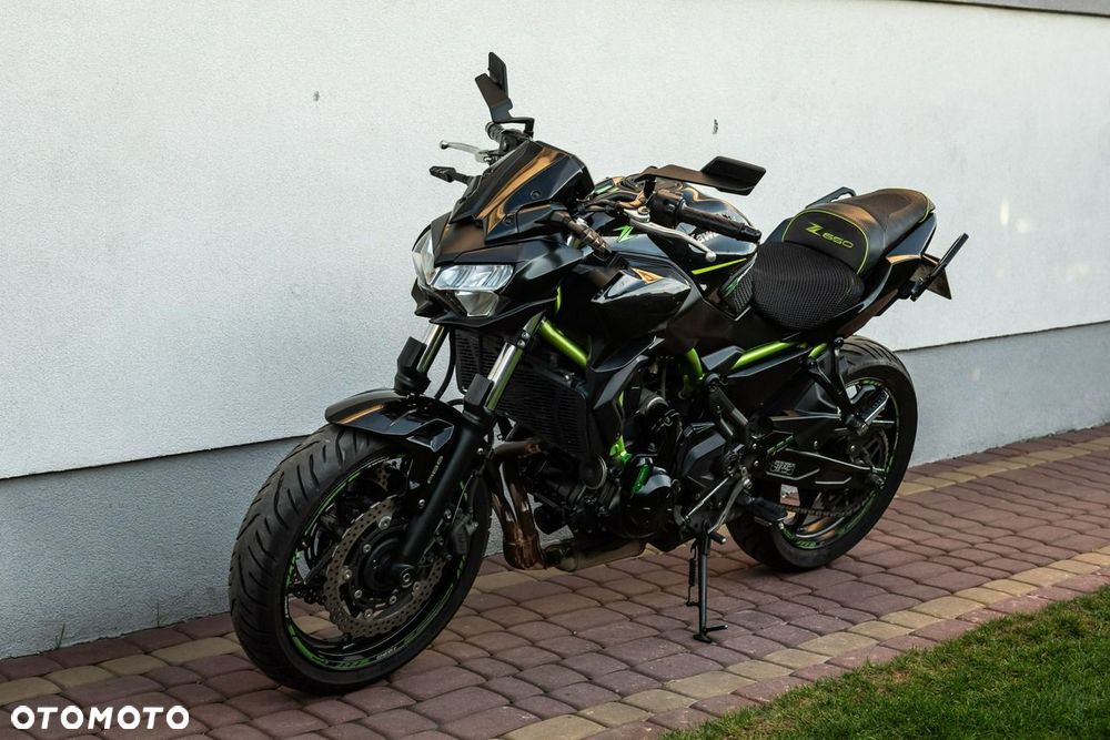 Kawasaki Z 650 - 6