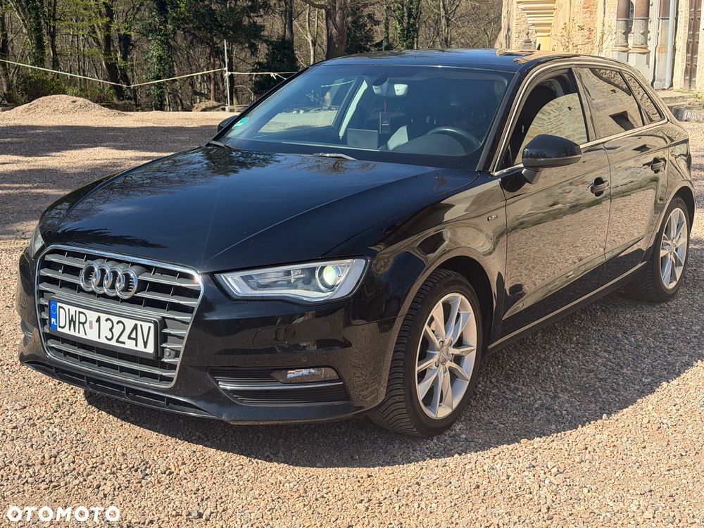 Audi A3 Sportback - 2
