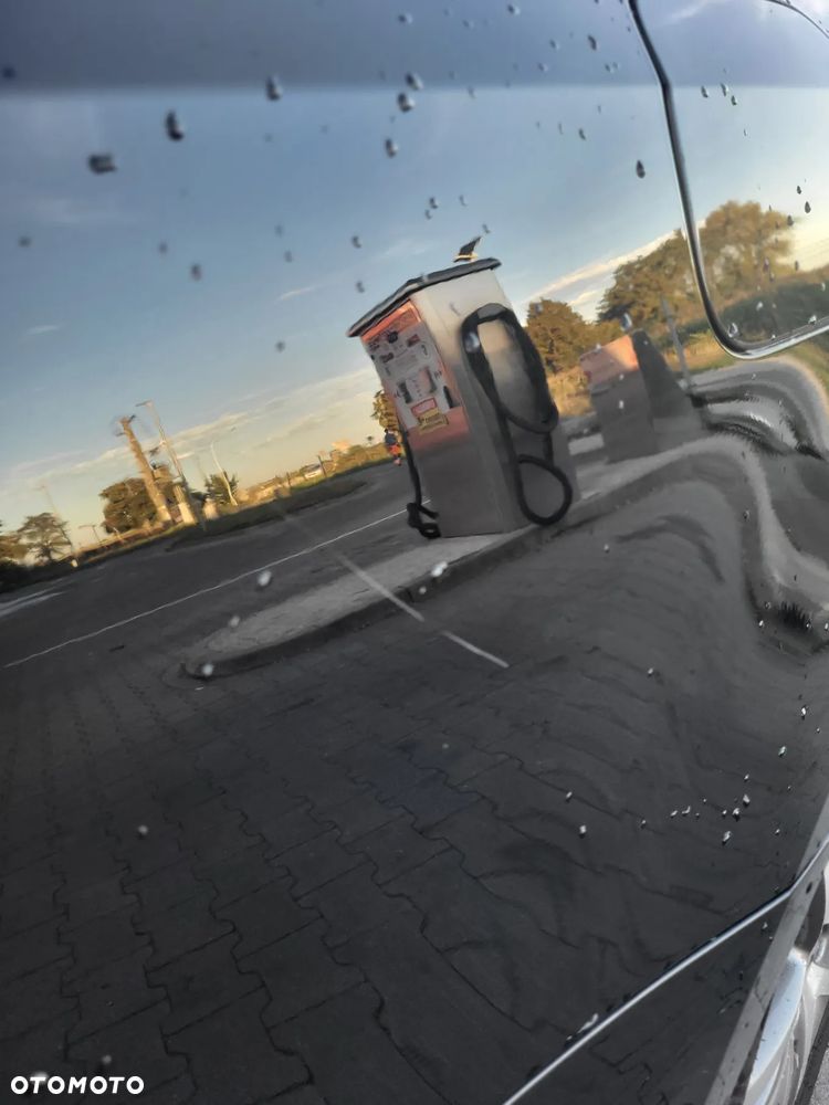 Volkswagen Jetta 2.0 TDI Highline - 7