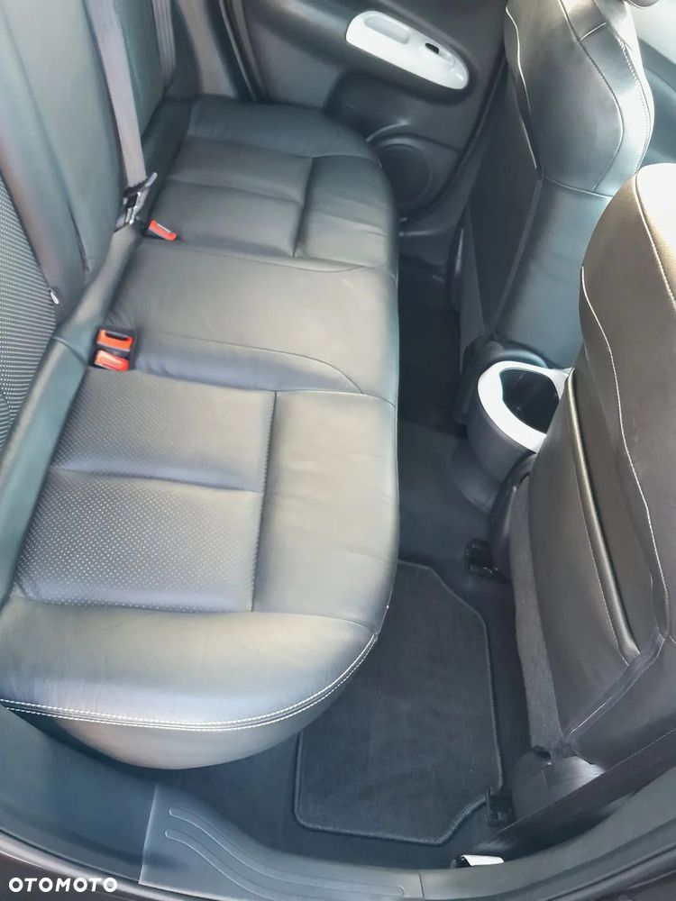 Nissan Juke 1.6 DIG-T Tekna - 23