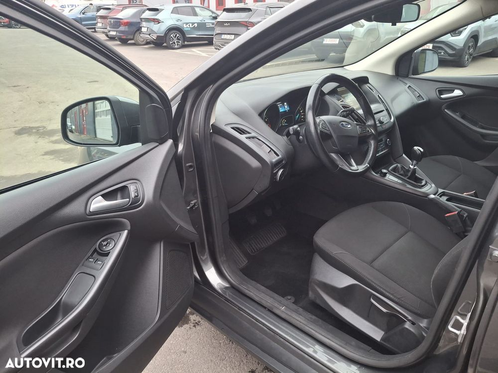 Ford Focus 1.0 EcoBoost Start Stop Trend - 11