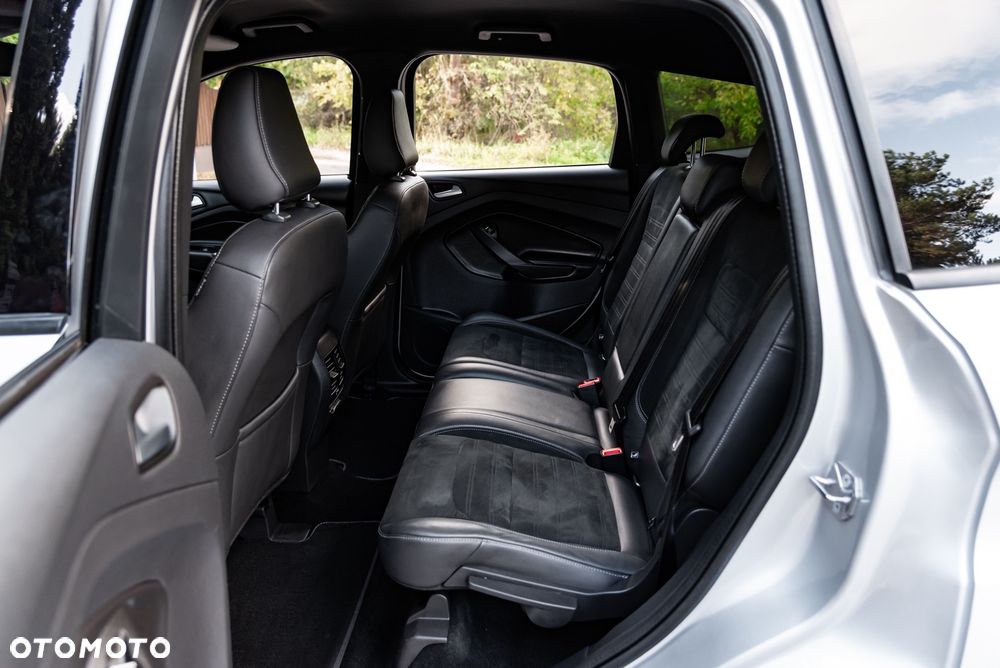 Ford Kuga 2.0 TDCi 4x4 ST-Line - 20