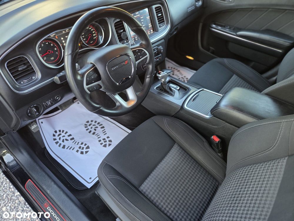 Dodge Charger - 6
