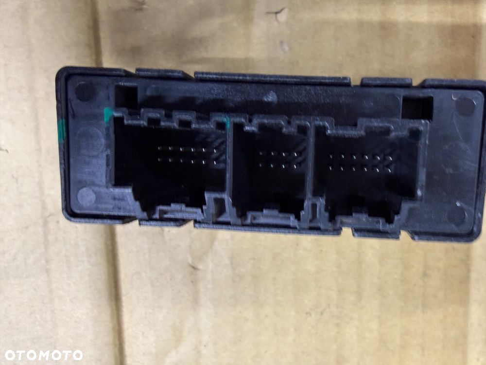 Moduł PDC Tesla Model S P85D Nr. 1048476-00-D. - 2