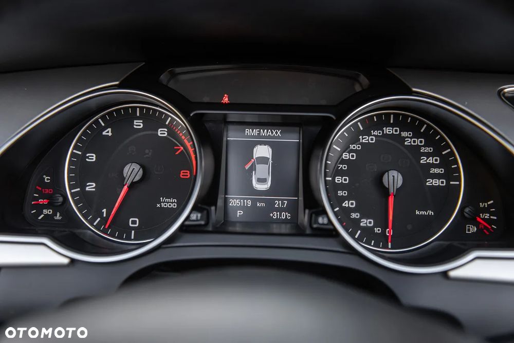 Audi A5 Cabrio 3.2 FSI quattro S tronic - 19