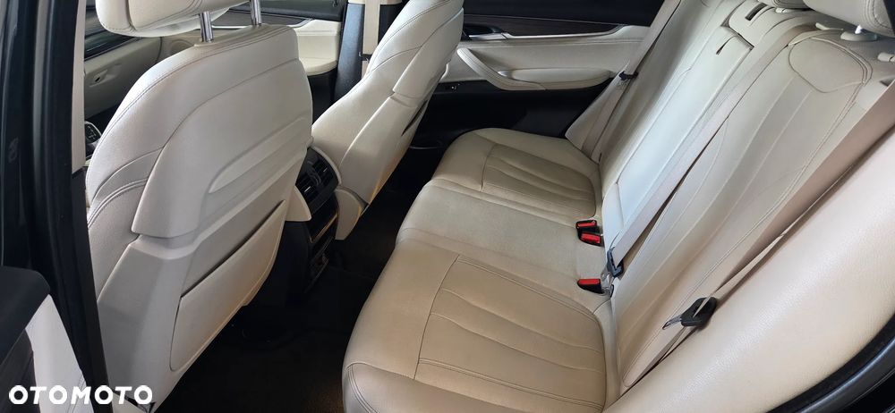 BMW X5 xDrive30d - 15
