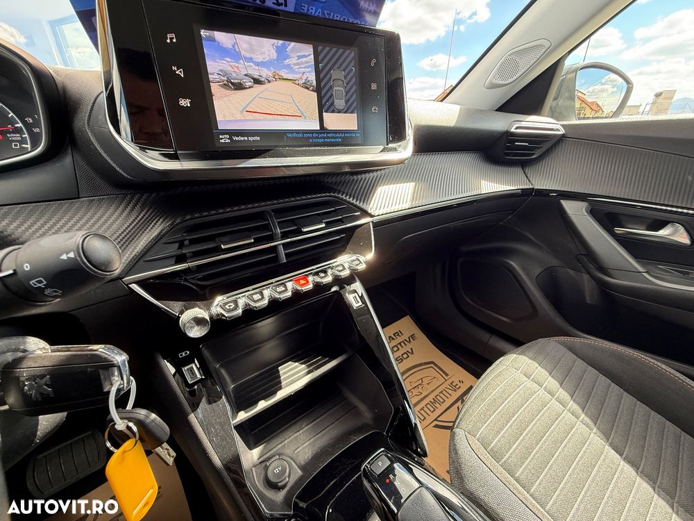 Peugeot 2008 PureTech 130 EAT8 Allure Pack - 22