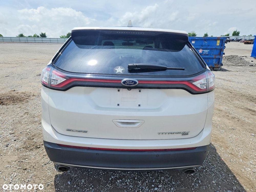 Ford Edge - 7