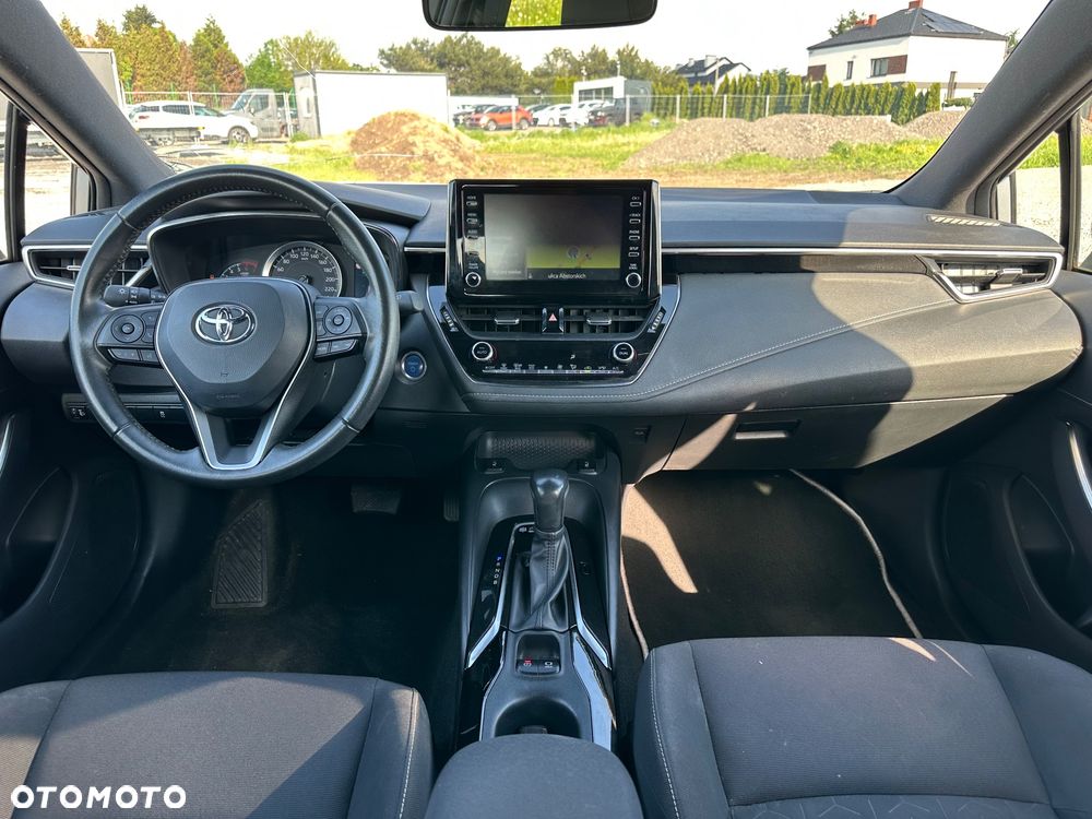 Toyota Corolla - 23