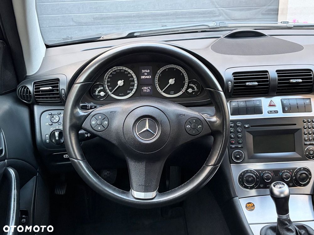 Mercedes-Benz CLC 180 Kompressor - 26