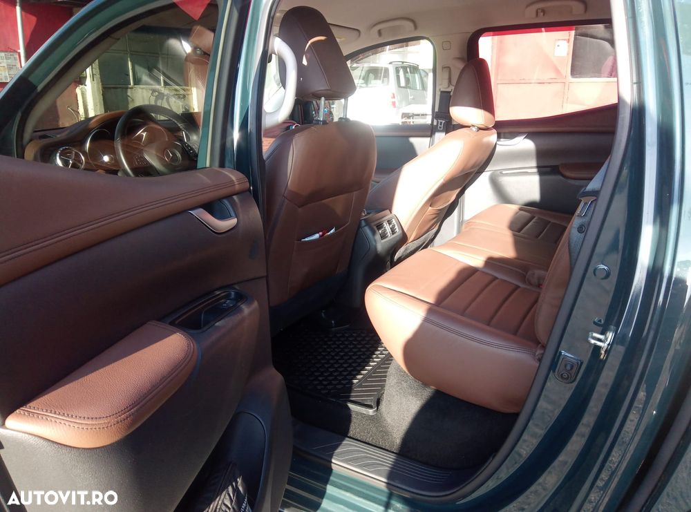 Mercedes-Benz X Class 350D - 9