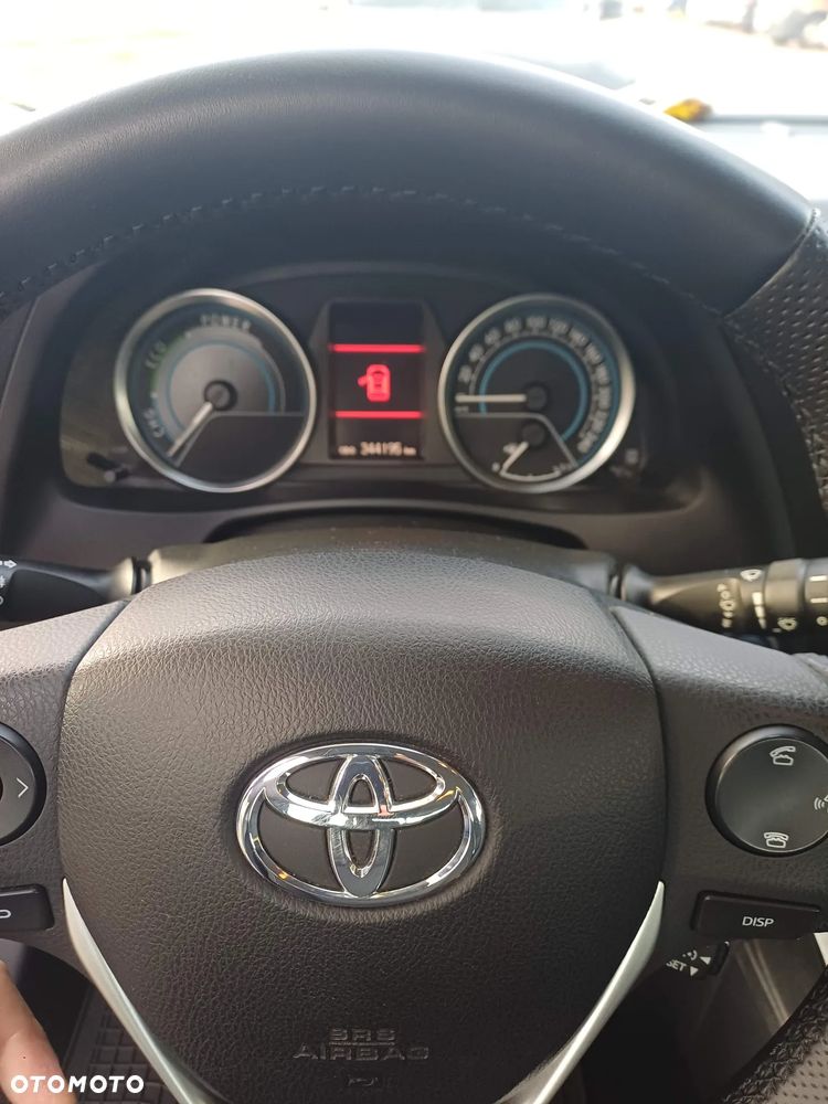 Toyota Auris 1.8 HSD Luna - 13