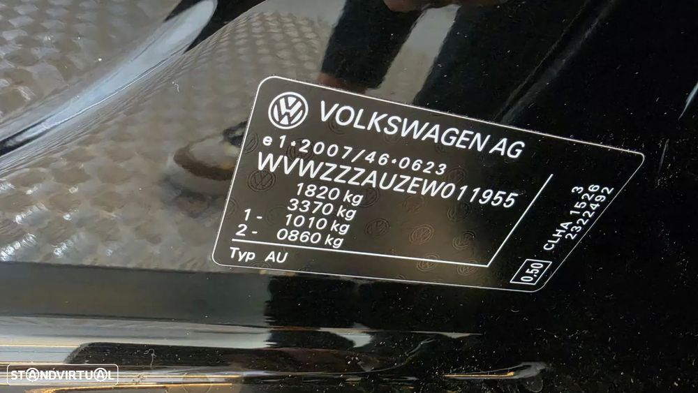 VW Golf 1.6 TDi Trendline BlueMotion - 48