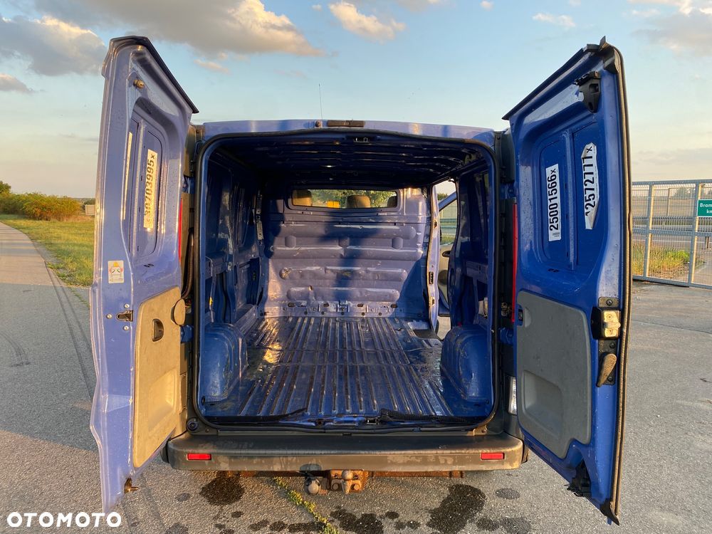 Renault TRAFIC - 17