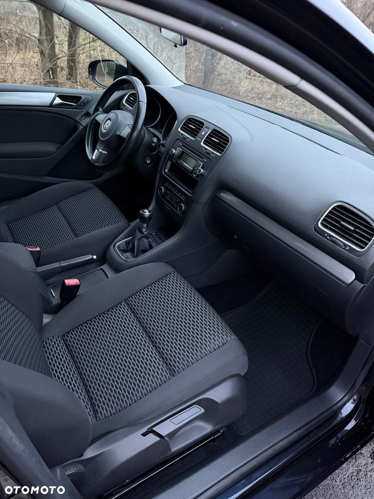 Volkswagen Golf - 13