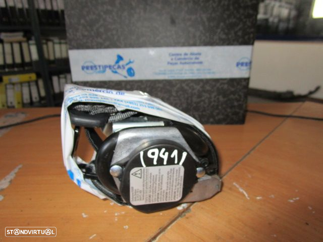 Pre-Tensor 619894600 VOLVO V40 2012 USADO TD - 2