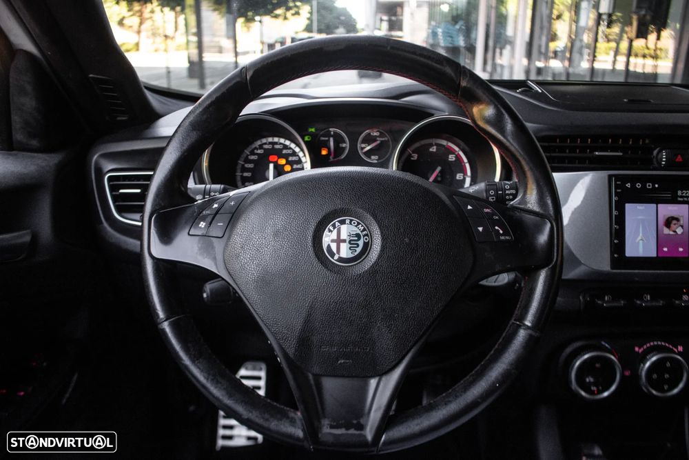 Alfa Romeo Giulietta 1.6 JTDM Distinctive - 11