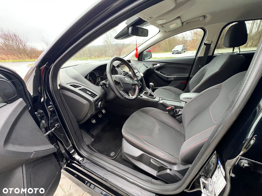 Ford Focus 1.5 EcoBoost Black Edition ASS - 23
