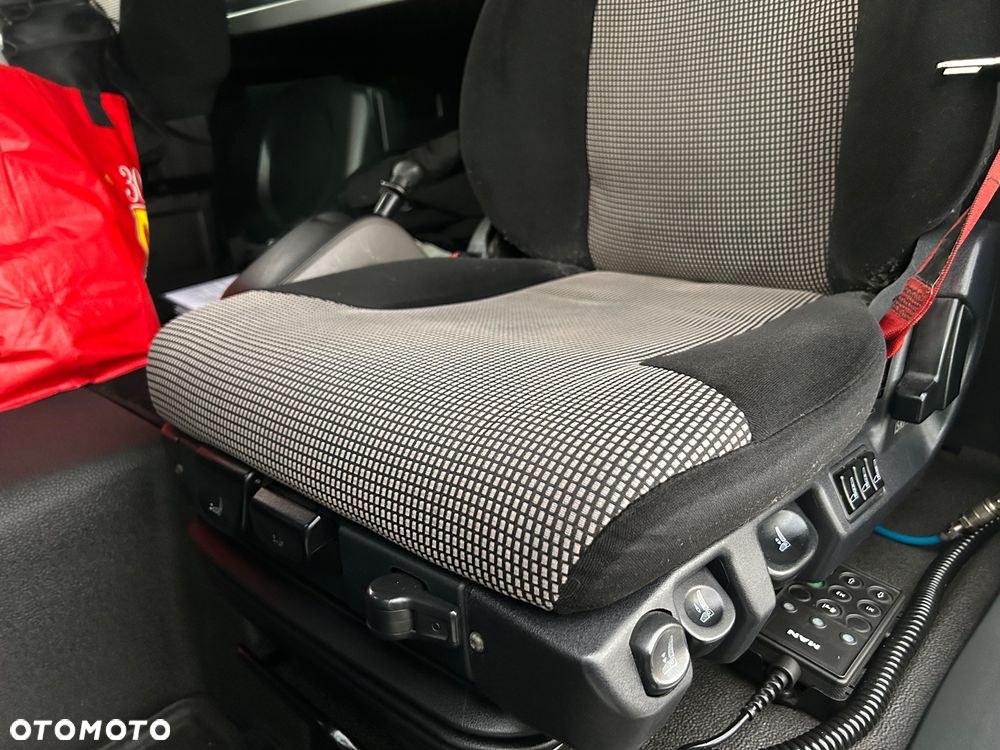 MAN TGS 18.420 2019 NAUKA JAZDY POLIFT ELKA AUTOMAT 4x2 STANDARD 315/70r22.5 SUPER STAN TGX 470 460 420 430 500 510 400 360 410 - 17