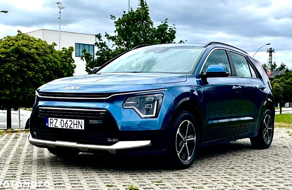 Kia Niro 1.6 GDI Plug-In Hybrid L - 2