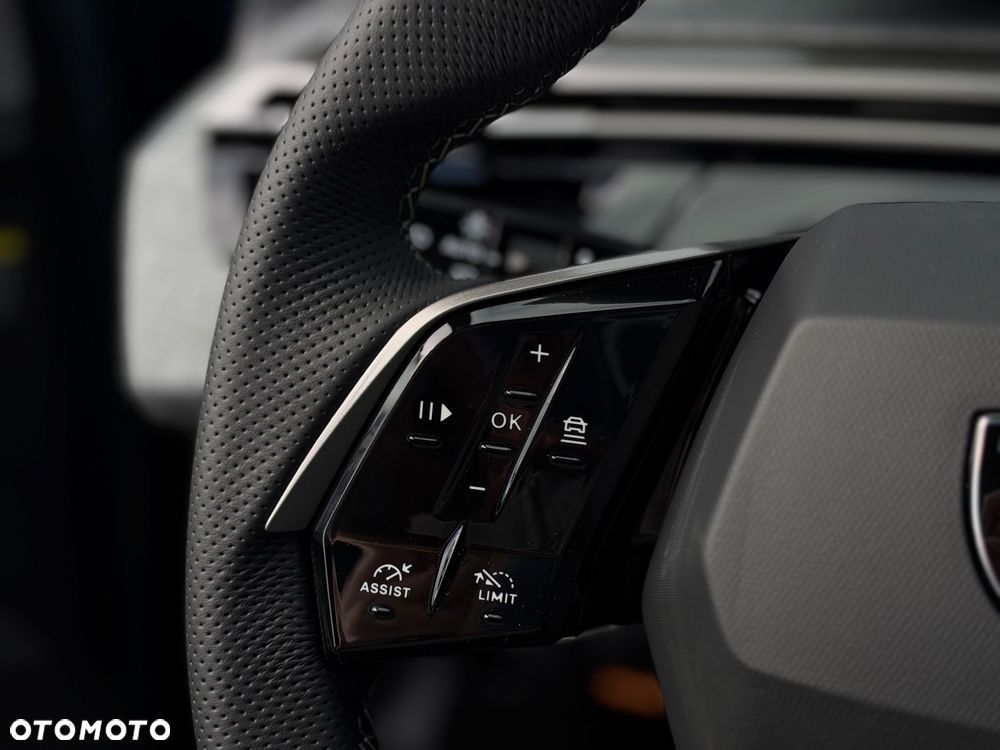 Peugeot 3008 1.2 PureTech mHEV GT Exclusive e-DCS6 - 22