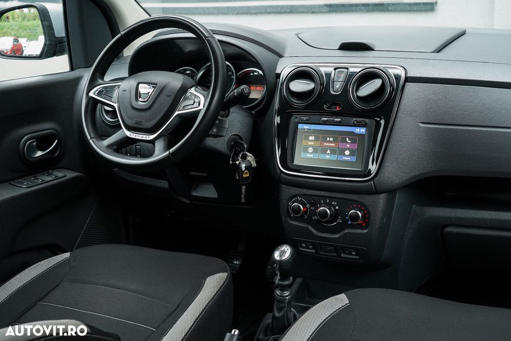 Dacia Lodgy 1.5 Blue dCi Stepway - 17