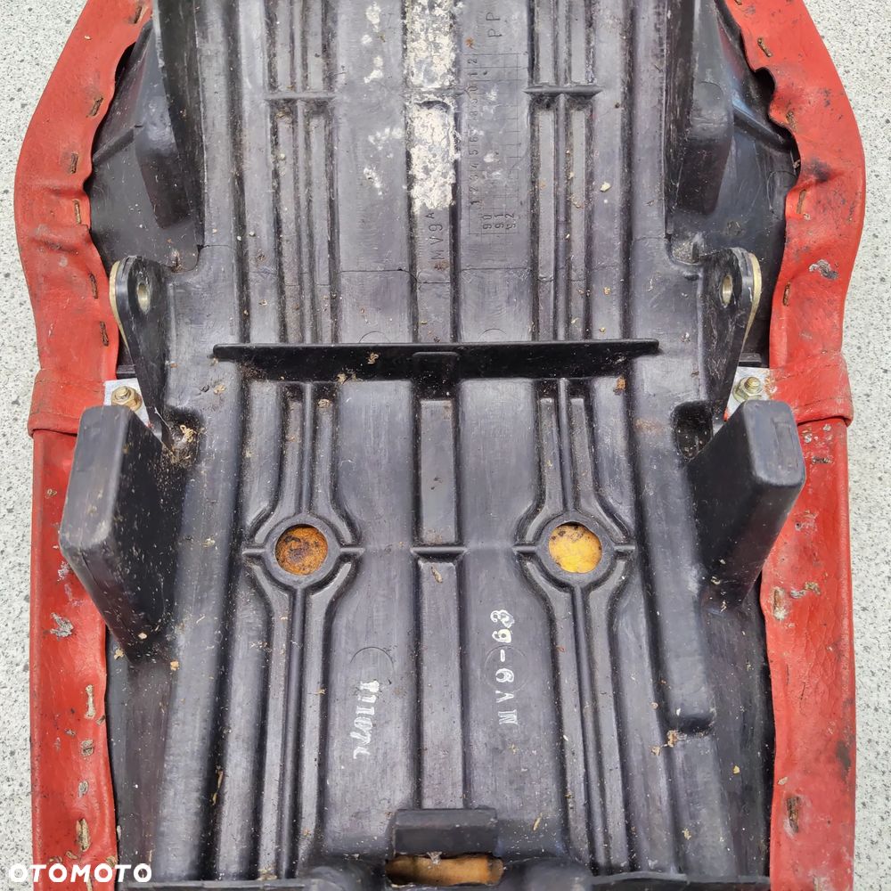 Kanapa, fotel, siedzenie Honda CBR 600 CBR600 F2 - 18