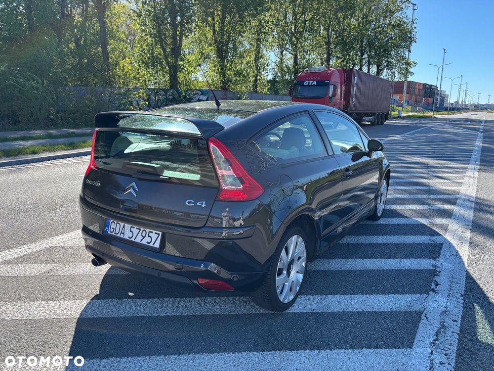 Citroën C4 2.0 16V VTS - 11