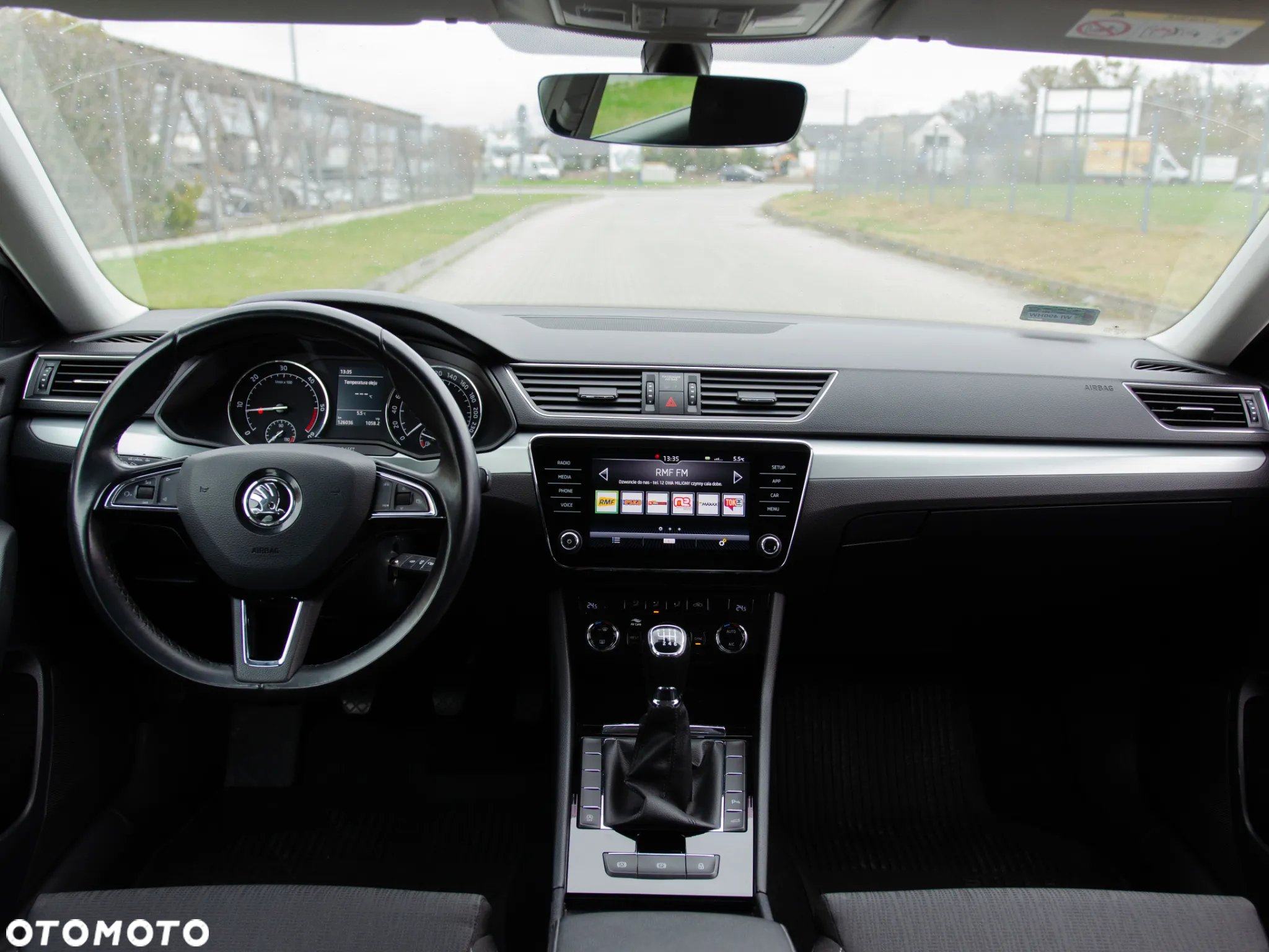 Skoda Superb 2.0 TDI Ambition - 22
