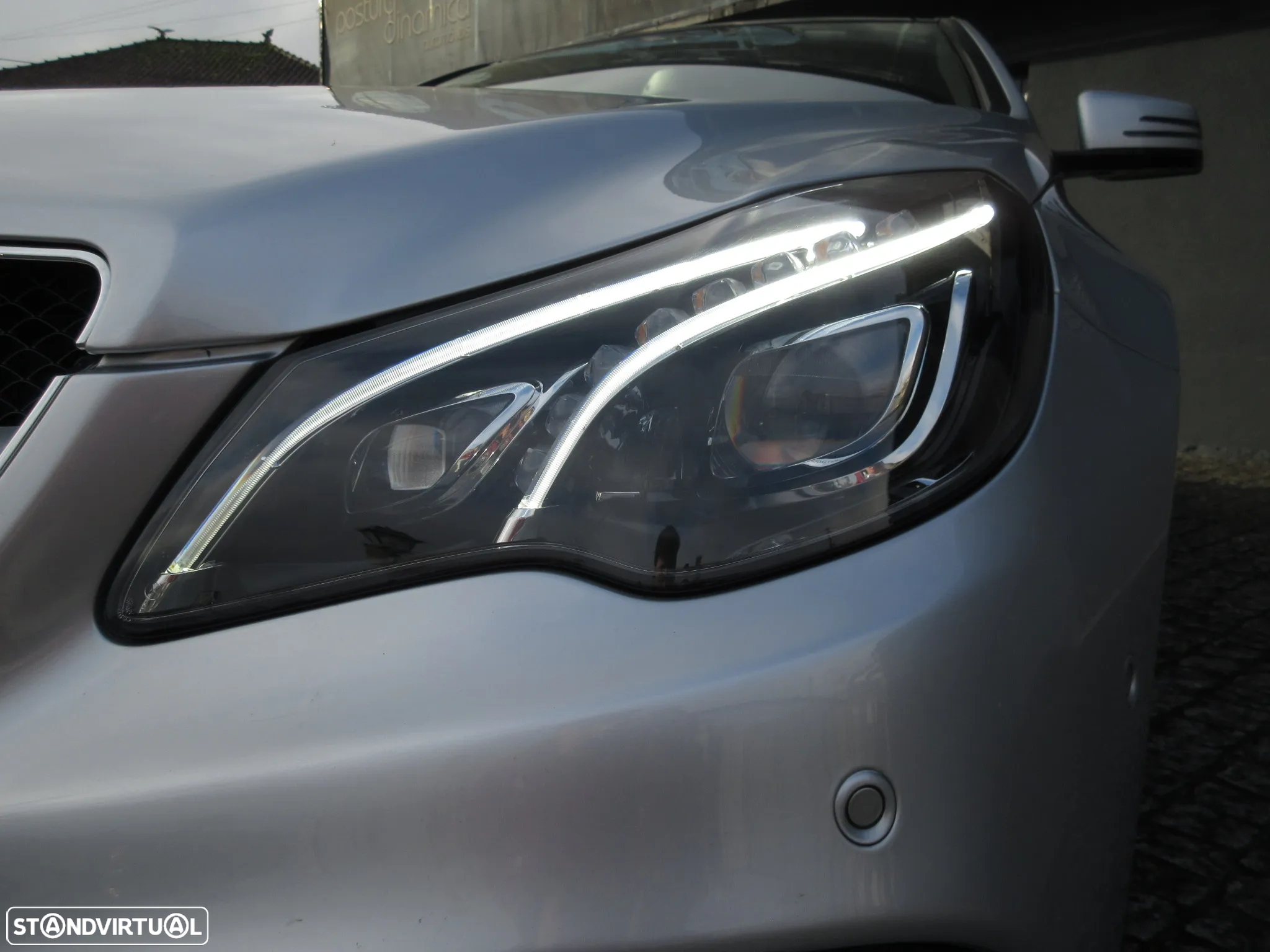 Mercedes-Benz E 250 CDi Avantgarde BlueEfficiency Auto. - 16