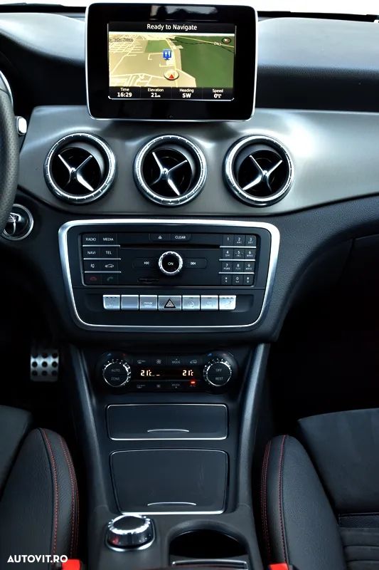 Mercedes-Benz CLA 200 d 7G-DCT AMG Line - 17